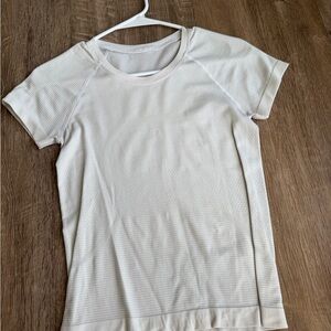 Lululemon swiftly tech Tee - white